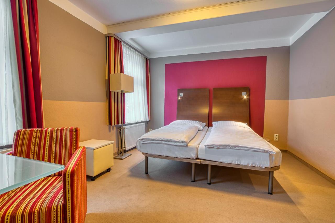 Hotel Goldene Krone Goslar Bagian luar foto